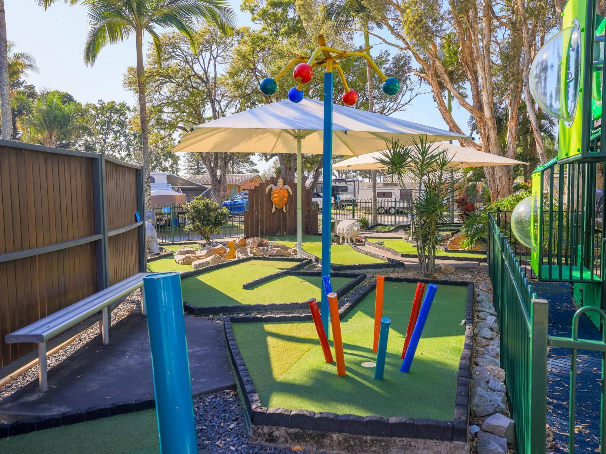 Nrma Blue Dolphin Yamba Holiday Resort Exterior foto