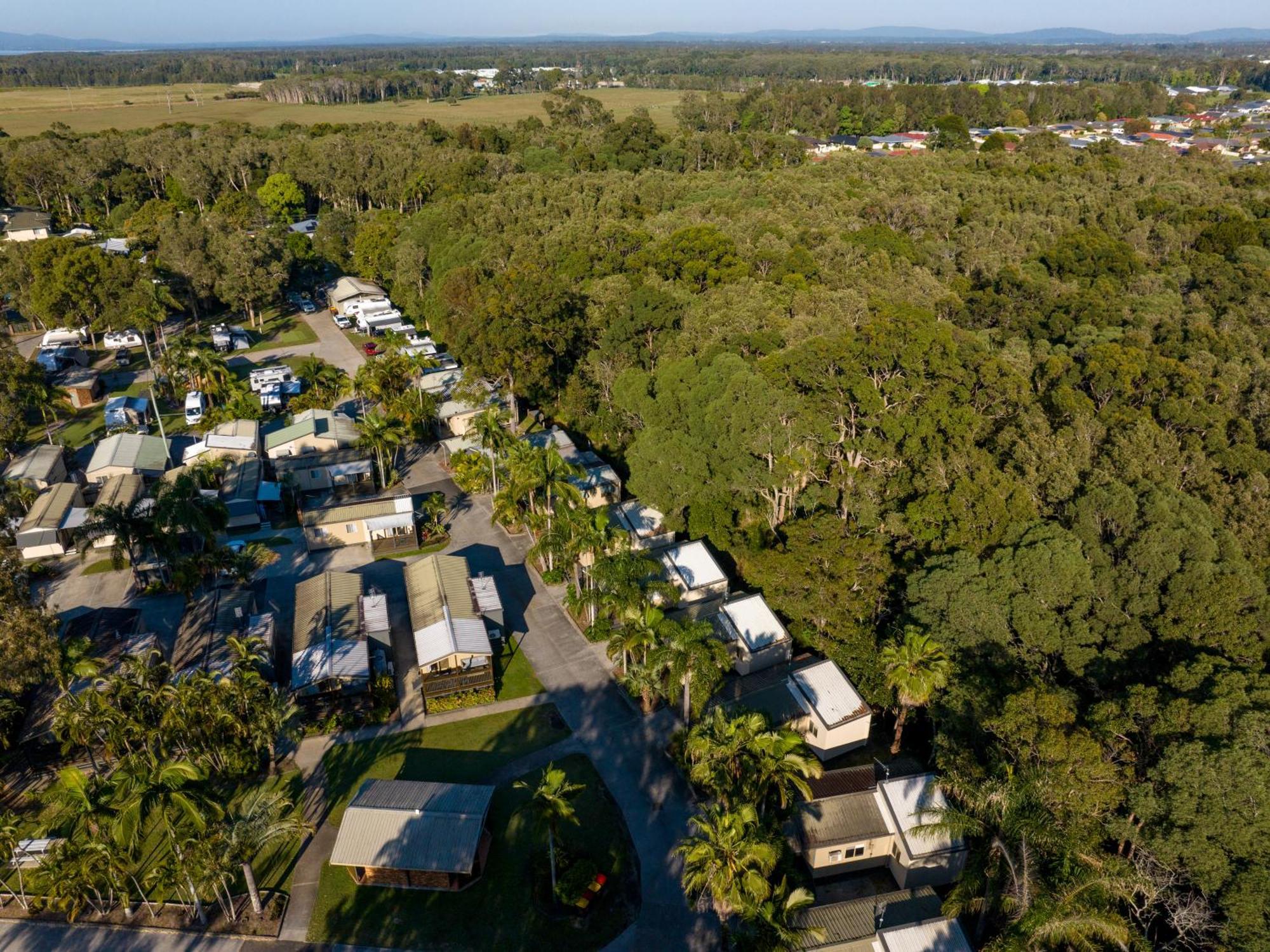 Nrma Blue Dolphin Yamba Holiday Resort Exterior foto
