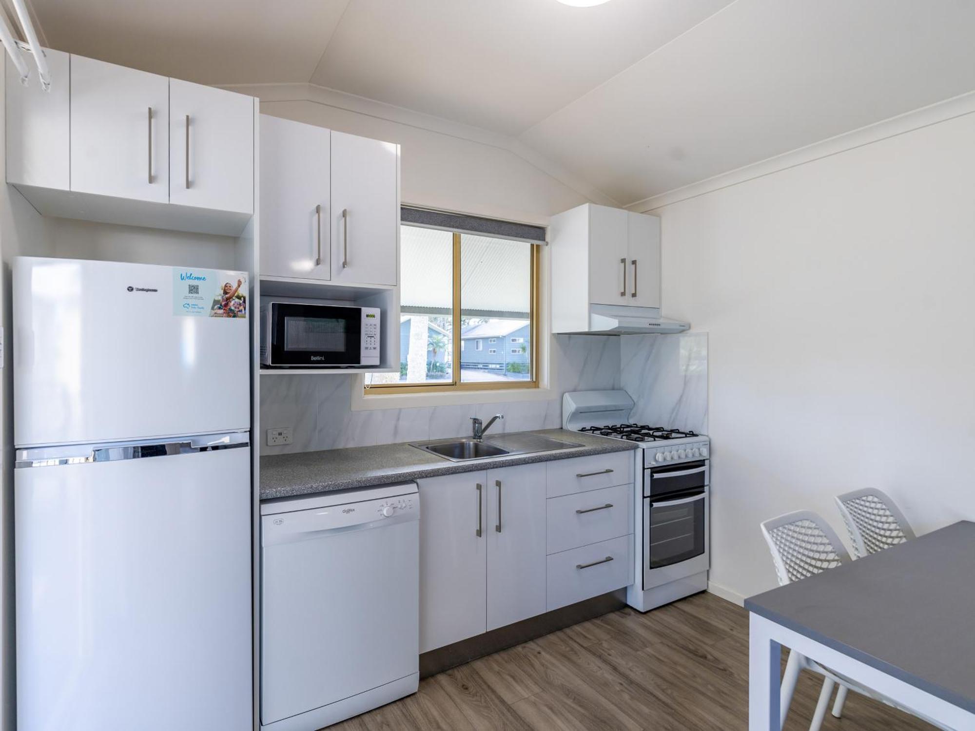 Nrma Blue Dolphin Yamba Holiday Resort Zimmer foto